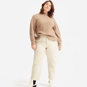 Everlane straight leg crop in sandstone